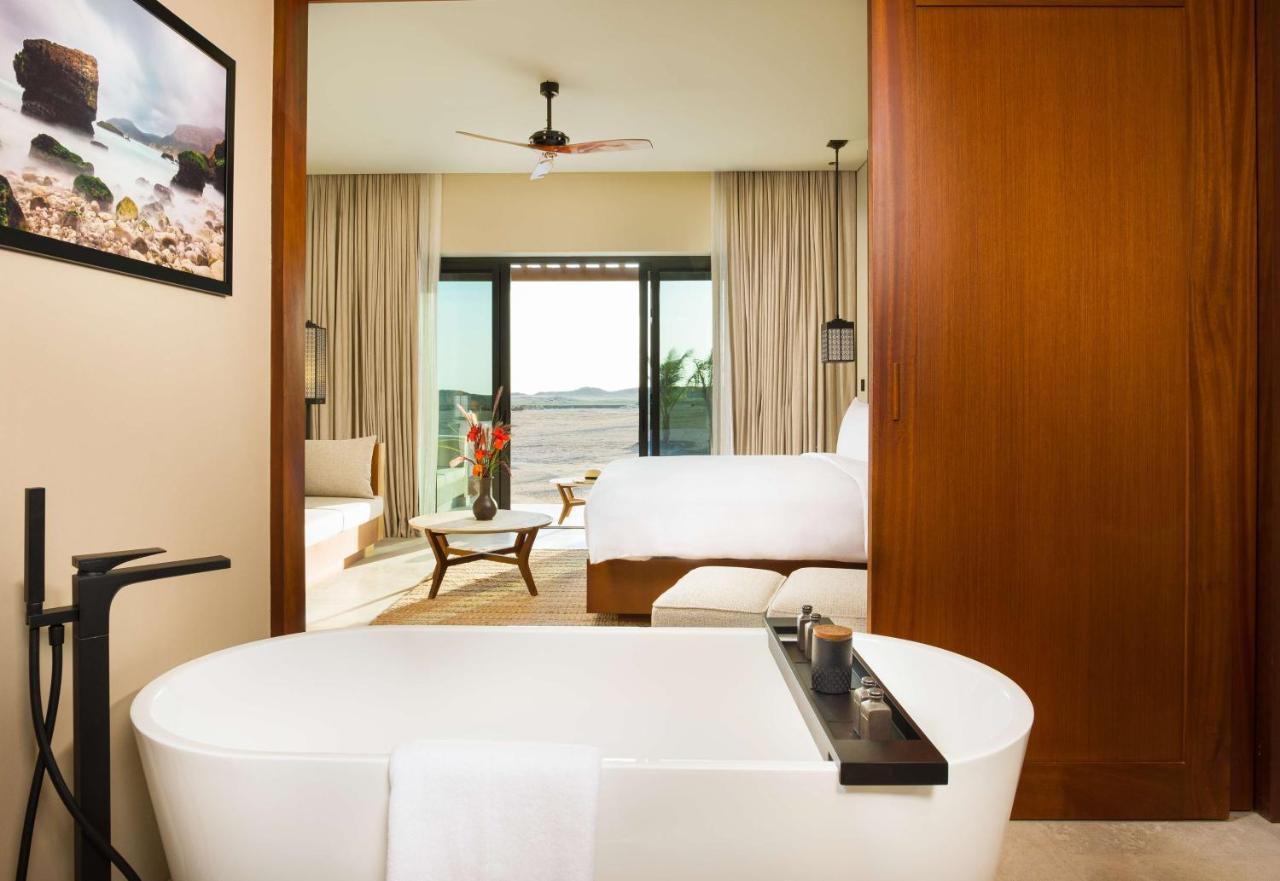 อลิลาฮินุ เบย์ Hotel ซาลาลาห์ ภายนอก รูปภาพ