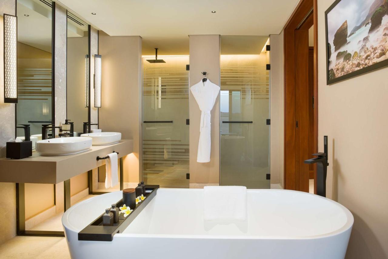 อลิลาฮินุ เบย์ Hotel ซาลาลาห์ ภายนอก รูปภาพ